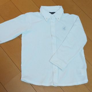 コムサイズム(COMME CA ISM)の【コムサイズム】白シャツ 110cm(Tシャツ/カットソー)