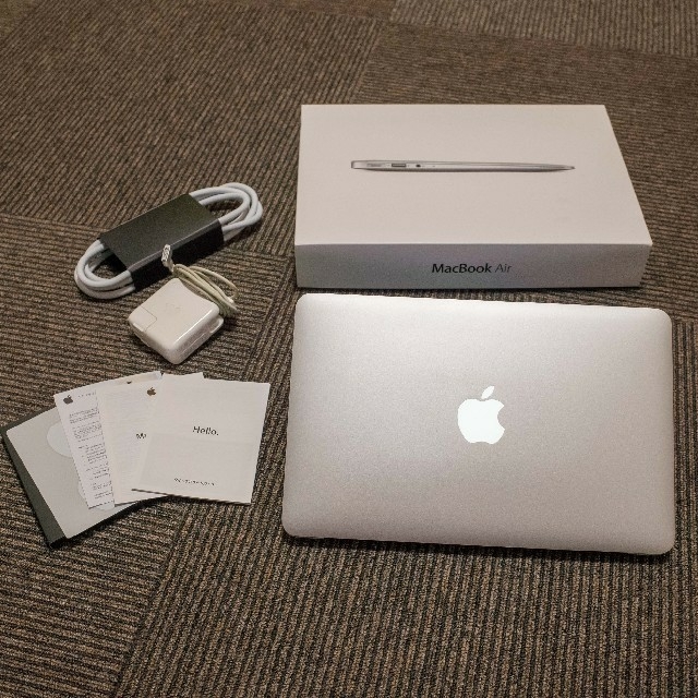 再出品【美品】Macbook Air mid2012  直販構成モデル