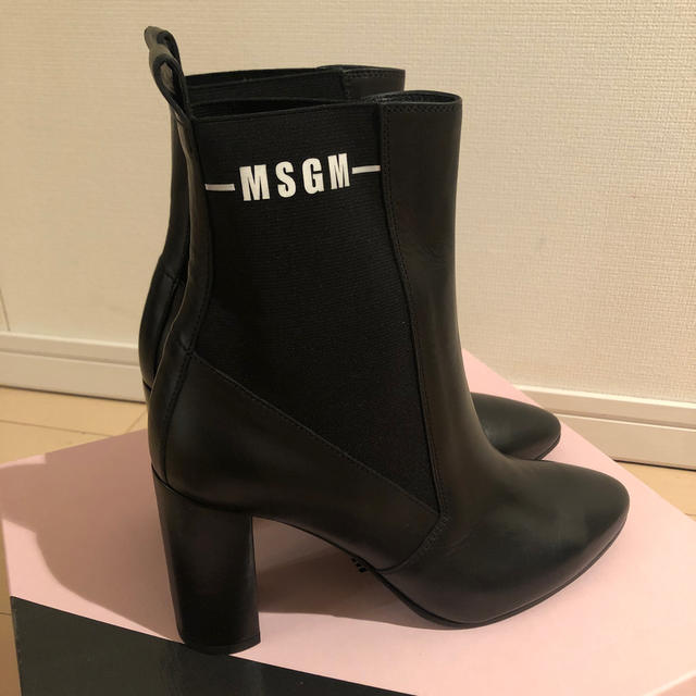 MSGM(エムエスジイエム)のMSGMブーツ レディースの靴/シューズ(ブーツ)の商品写真