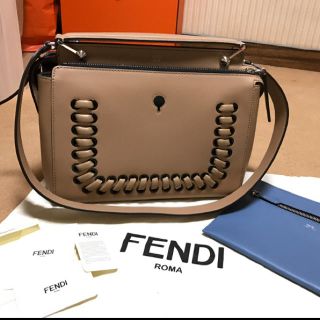 フェンディ(FENDI)のちゃこ様　FENDI フェンディ ショルダーバック(ショルダーバッグ)