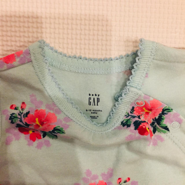 babyGAP(ベビーギャップ)の新品 baby GAPロンパース 6-12m キッズ/ベビー/マタニティのベビー服(~85cm)(ロンパース)の商品写真