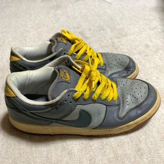 ナイキ(NIKE)のNIKE DUNK SB LOW (9.5)(スニーカー)