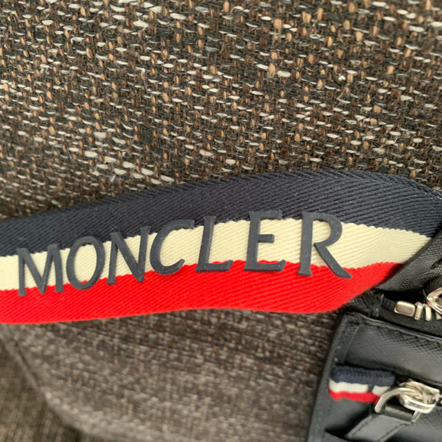 MONCLER(モンクレール)のMONCLERクラッチバッグ メンズのバッグ(セカンドバッグ/クラッチバッグ)の商品写真