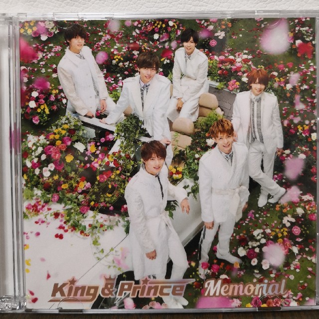 Memorial（初回限定盤A） エンタメ/ホビーのCD(ポップス/ロック(邦楽))の商品写真