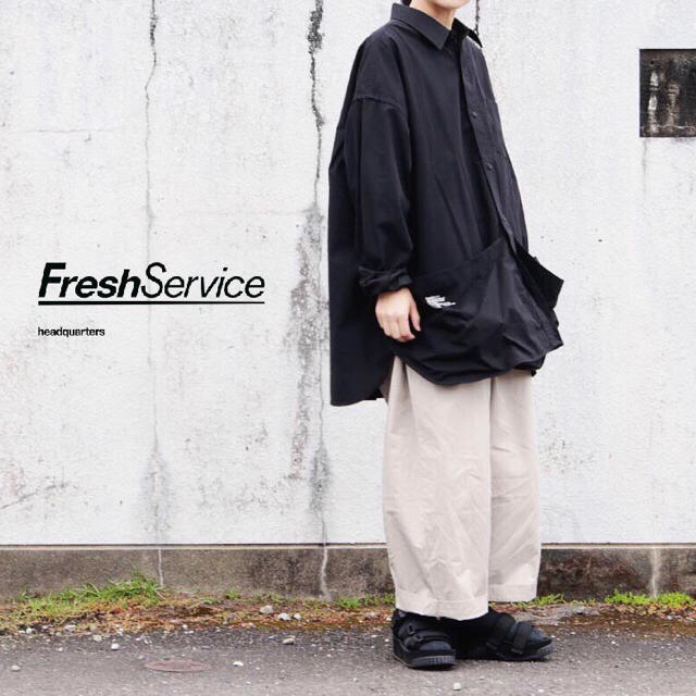 超人気完売品 FreshService フレッシュサービス シャツ 黒 ブラック | フリマアプリ ラクマ