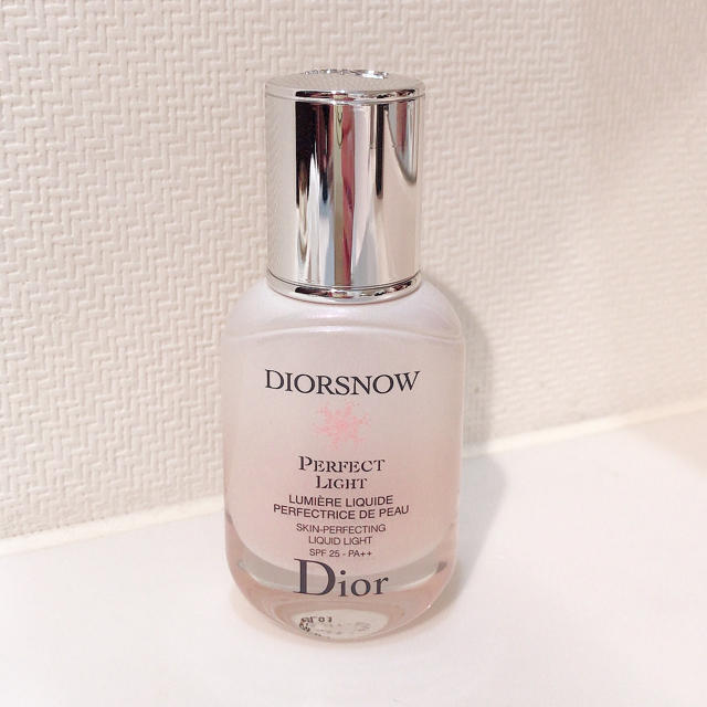 Dior - ディオール スノー パーフェクトライトの通販 by PON PON's shop｜ディオールならラクマ