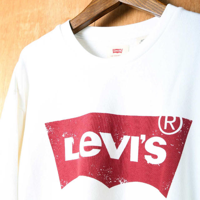 Levi's(リーバイス)のリーバイス トレーナー レディースのトップス(トレーナー/スウェット)の商品写真