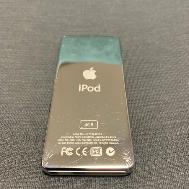 Apple(アップル)の値下げ！iPod nano 初代　4GB 黒　美品 スマホ/家電/カメラのオーディオ機器(ポータブルプレーヤー)の商品写真