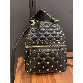 VALENTINO(リュック/バックパック ・ ブラック/黒色系)の VALENTINO(リュック/バックパック ・ ブラック/黒色系)の