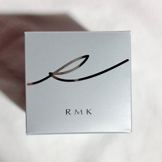 RMK(アールエムケー)の新品❤️ RMK クリーミィファンデーション EX 201 30g コスメ/美容のベースメイク/化粧品(ファンデーション)の商品写真