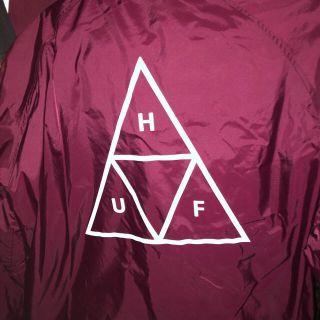 ハフ(HUF)のHUF コーチジャケット　赤　XL(ナイロンジャケット)