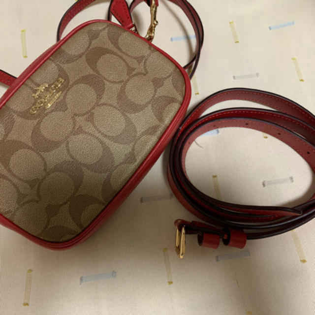 COACH(コーチ)のcoach ショルダーバッグ レディースのバッグ(ショルダーバッグ)の商品写真