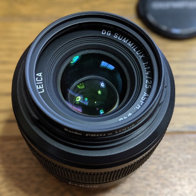 Panasonic Leica DG Summilux 25mm f/1.4 ASPH Lens Review