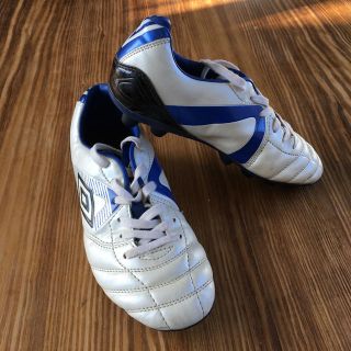 アンブロ(UMBRO)のumbro（アンブロ）スパイクシューズ21cm(スニーカー)