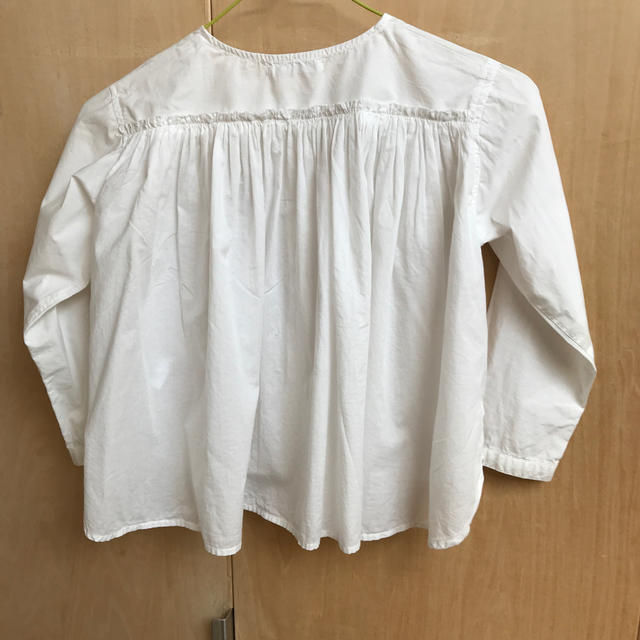 F.O.KIDS(エフオーキッズ)のotonato120 白いシャツ キッズ/ベビー/マタニティのキッズ服女の子用(90cm~)(ブラウス)の商品写真