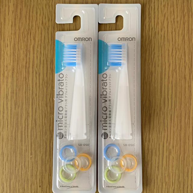 OMRON(オムロン)のOMRON 電動歯ブラシ 替えブラシ スマホ/家電/カメラの美容/健康(電動歯ブラシ)の商品写真
