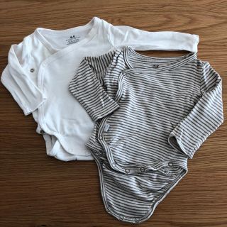 エイチアンドエム(H&M)の新生児　ベビーロンパース(ロンパース)