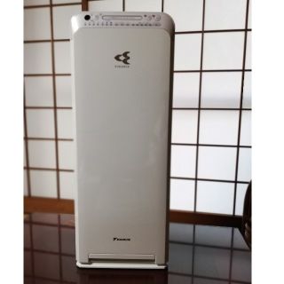 ダイキン(DAIKIN)のダイキン　空気清浄器　ack55s　美品(空気清浄器)