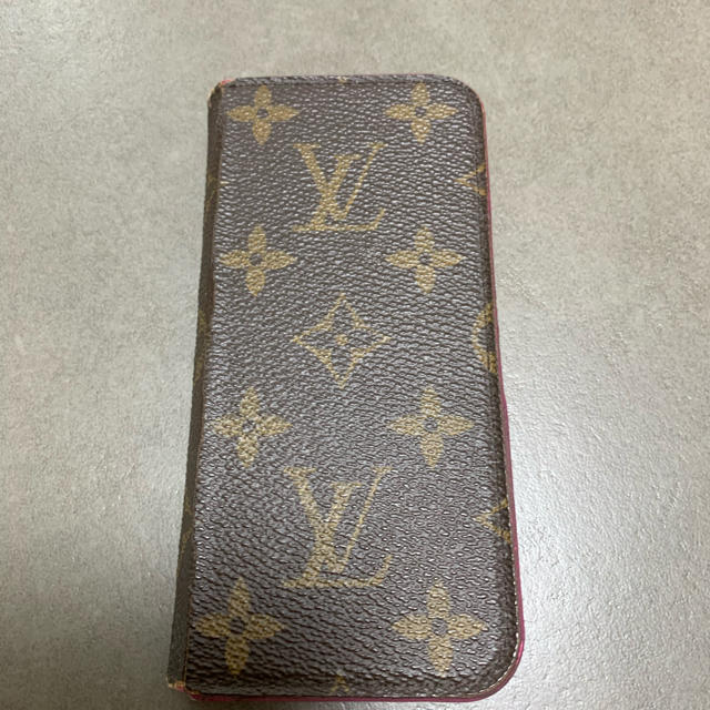 LOUIS VUITTON - VUITTONのiPhoneケースの通販 by そらりく's shop｜ルイヴィトンならラクマ