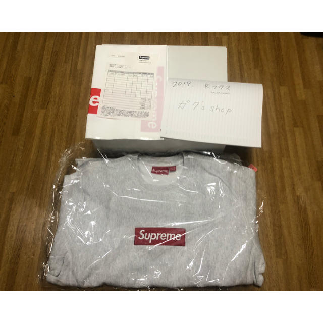 Supreme(シュプリーム)のsupreme box logo sweat Mサイズ グレー 送料無料 メンズのトップス(スウェット)の商品写真