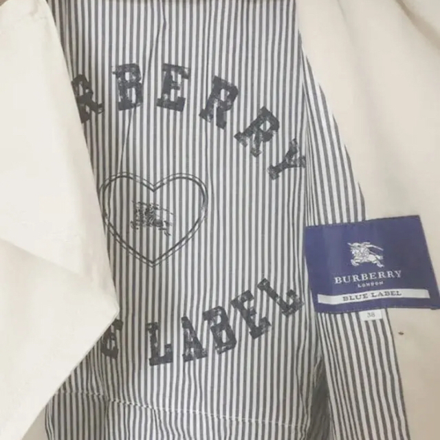 BURBERRY(バーバリー)のBURBERRY レディーストレンチコート  レディースのジャケット/アウター(トレンチコート)の商品写真