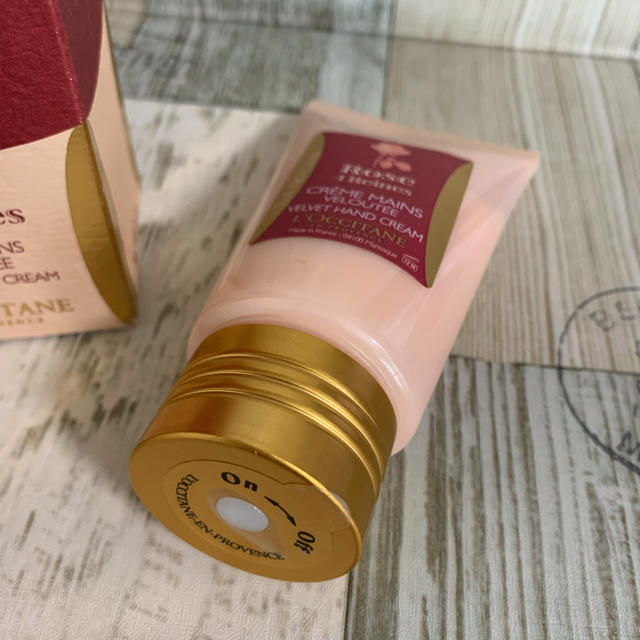 L Occitane ロクシタン ローズベルベット ハンドクリーム 75mlの通販 By えむし S Shop ロクシタンならラクマ L Occitane ロクシタン ローズベルベット ハンドクリーム 75mlの通販 By えむし S Shop ロクシタンならラクマ