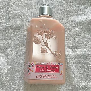 ロクシタン(L'OCCITANE)のチェリーブロッサムボディミルク(ボディローション/ミルク)