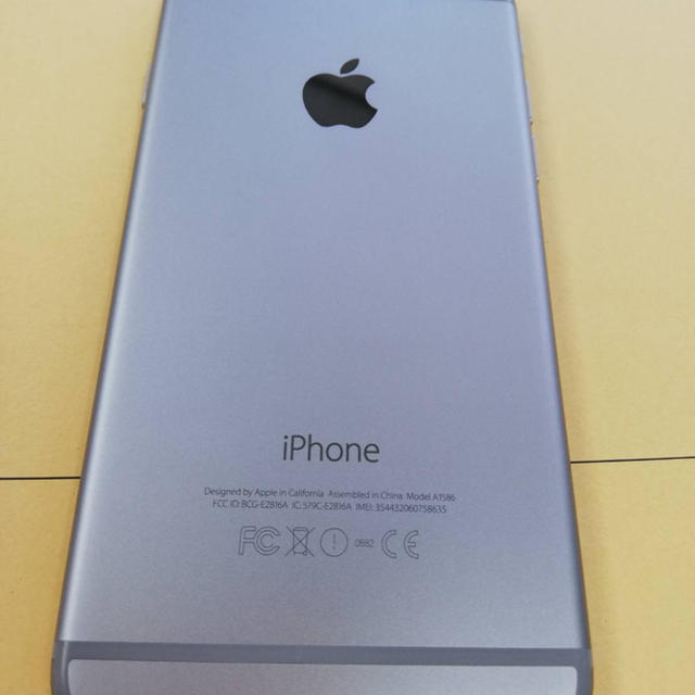 iPhone6silver16GB.  au