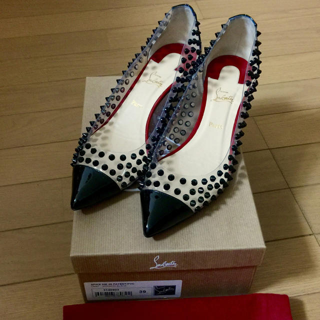 Christian Louboutin(クリスチャンルブタン)のルブタン スパイククリアパンプス 39 レディースの靴/シューズ(ハイヒール/パンプス)の商品写真