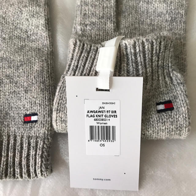 TOMMY HILFIGER(トミーヒルフィガー)のTOMMY  HILFIGER  ニット手袋 女性用 レディースのファッション小物(手袋)の商品写真