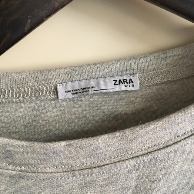 ZARA(ザラ)のZARA トップス トレーナー レディースのトップス(カットソー(長袖/七分))の商品写真