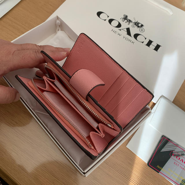 COACH(コーチ)のコーチ二つ折り財布 レディースのファッション小物(財布)の商品写真