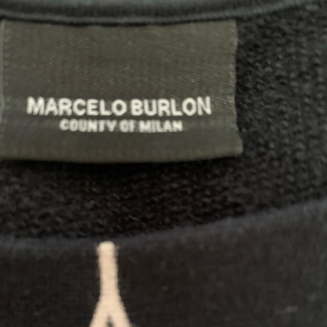 MARCELO BURLON(マルセロブロン)のmarceloburlon メンズのトップス(ニット/セーター)の商品写真