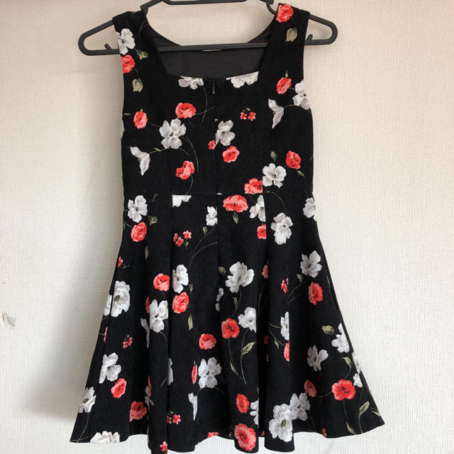 SNIDEL(スナイデル)のスナイデルガール✴︎snidel 130 キッズ/ベビー/マタニティのキッズ服女の子用(90cm~)(ワンピース)の商品写真