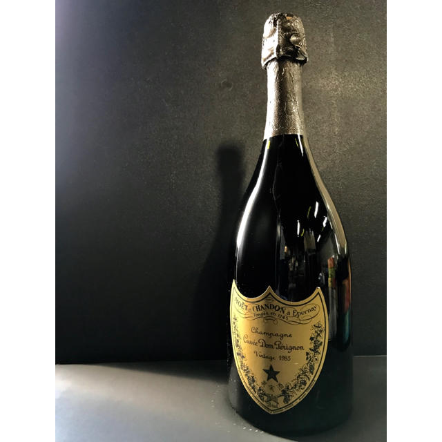 ドンペリ✴︎ドン・ペリニヨン✴︎1985年✴︎750ml 独特の素材 7742円