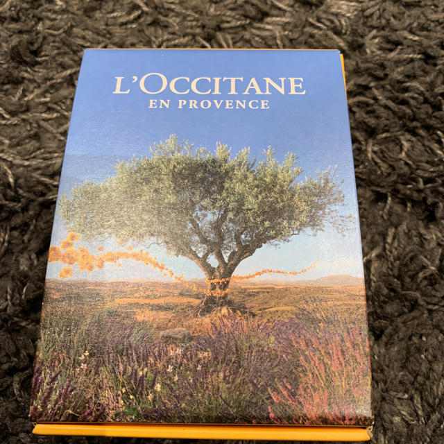 L'OCCITANE(ロクシタン)のロクシタン未使用‼︎ハンドクリーム コスメ/美容のボディケア(ハンドクリーム)の商品写真