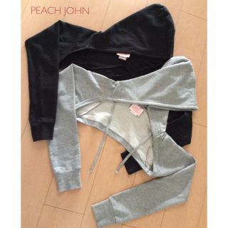 ピーチジョン(PEACH JOHN)のブラック☆PEACH  JOHNアームカバーパーカー(パーカー)