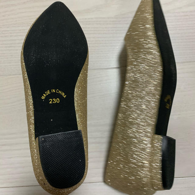 グリッターポインテッドトゥパンプス レディースの靴/シューズ(ハイヒール/パンプス)の商品写真
