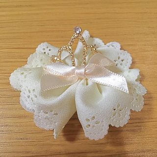 アクシーズファム(axes femme)のaxes femme☆王冠リボン ヘアクリップ☆ キッズ・ベビー(その他)