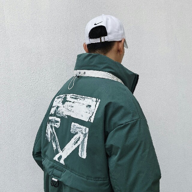 off-white パーカー　ユニセックス