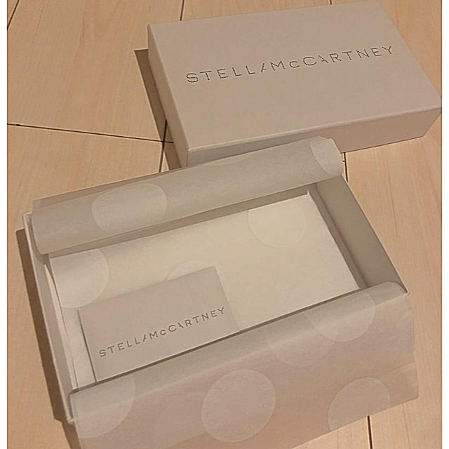 Stella McCartney(ステラマッカートニー)の【ゆりぼーー様専用】 Stella McCartny ロゴ長財布 レディースのファッション小物(財布)の商品写真