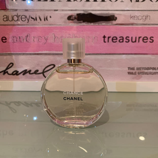 CHANEL(シャネル)のCHANEL シャネル　チャンス　オーヴィーヴオードゥ　トワレット コスメ/美容の香水(香水(女性用))の商品写真