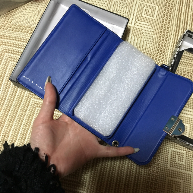 MARC BY MARC JACOBS(マークバイマークジェイコブス)のMARC JACOBS iPhone5s スマホ/家電/カメラのスマートフォン/携帯電話(その他)の商品写真