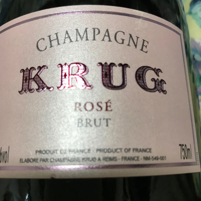 Krug(クリュッグ)のKRUG Rose Brut 食品/飲料/酒の酒(シャンパン/スパークリングワイン)の商品写真