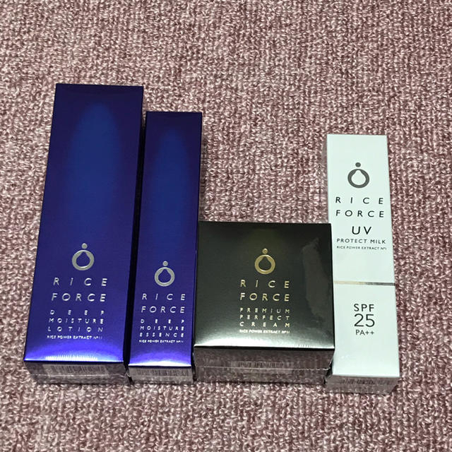 新品未使用 フェリナノクリーム 新品未使用 フェリナノクリーム