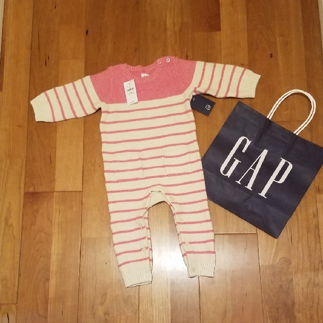 babyGAP(ベビーギャップ)の70 ニットロンパース キッズ/ベビー/マタニティのベビー服(~85cm)(ロンパース)の商品写真
