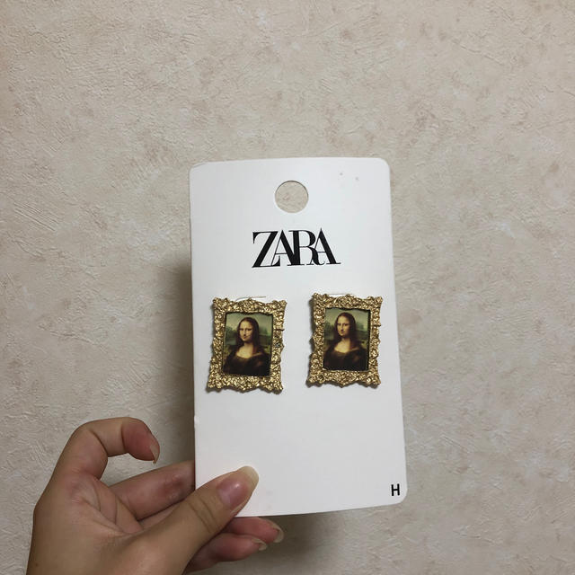 ZARA(ザラ)のモナリザピアス レディースのアクセサリー(ピアス)の商品写真