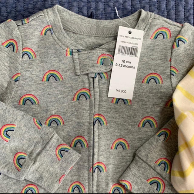 babyGAP(ベビーギャップ)のベビーギャップ ♡足つきロンパース♡70cm 新品未使用 キッズ/ベビー/マタニティのベビー服(~85cm)(カバーオール)の商品写真