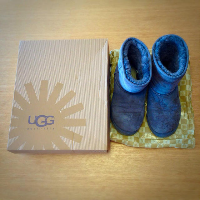 UGG(アグ)のUGG CLASSIC グレー 240 レディースの靴/シューズ(ブーツ)の商品写真