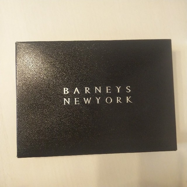 BARNEYS NEW YORK(バーニーズニューヨーク)のりな様専用 BARNEYS NEWYORK カードケース 黒 メンズのファッション小物(名刺入れ/定期入れ)の商品写真